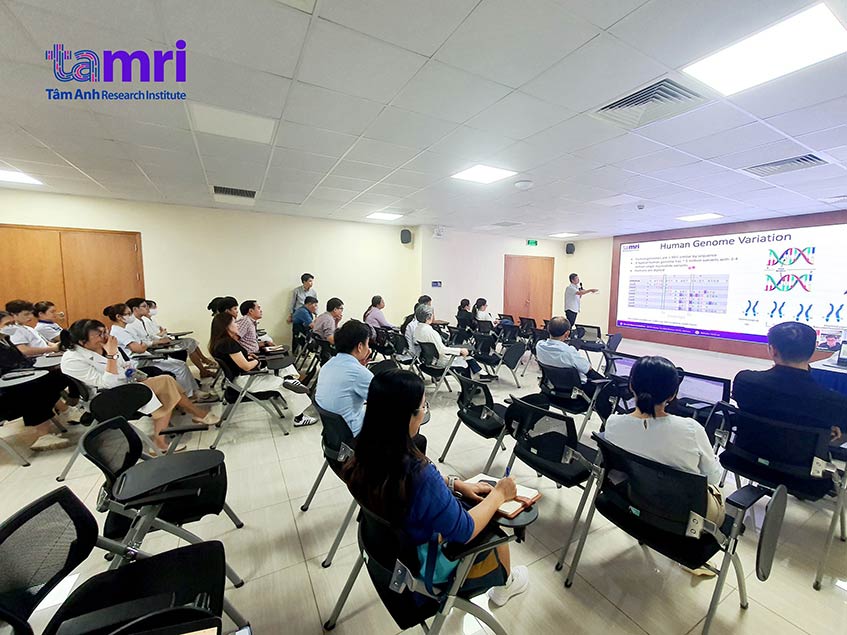 Medical professionals attend the seminar