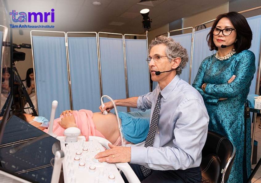 giáo sư trực tiếp siêu âm