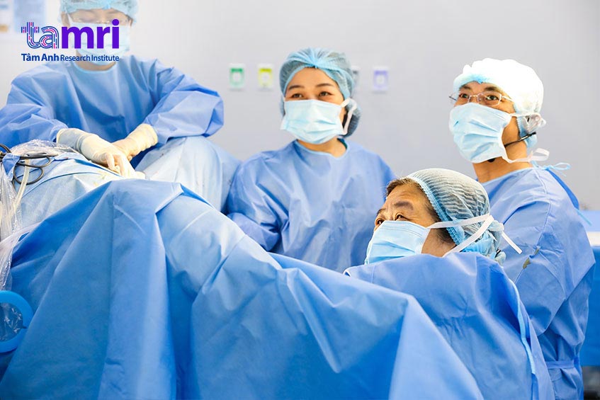 guiding surgeons during the procedure