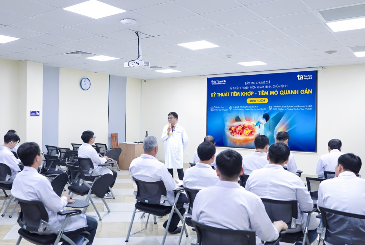 ts bs lê văn tuấn