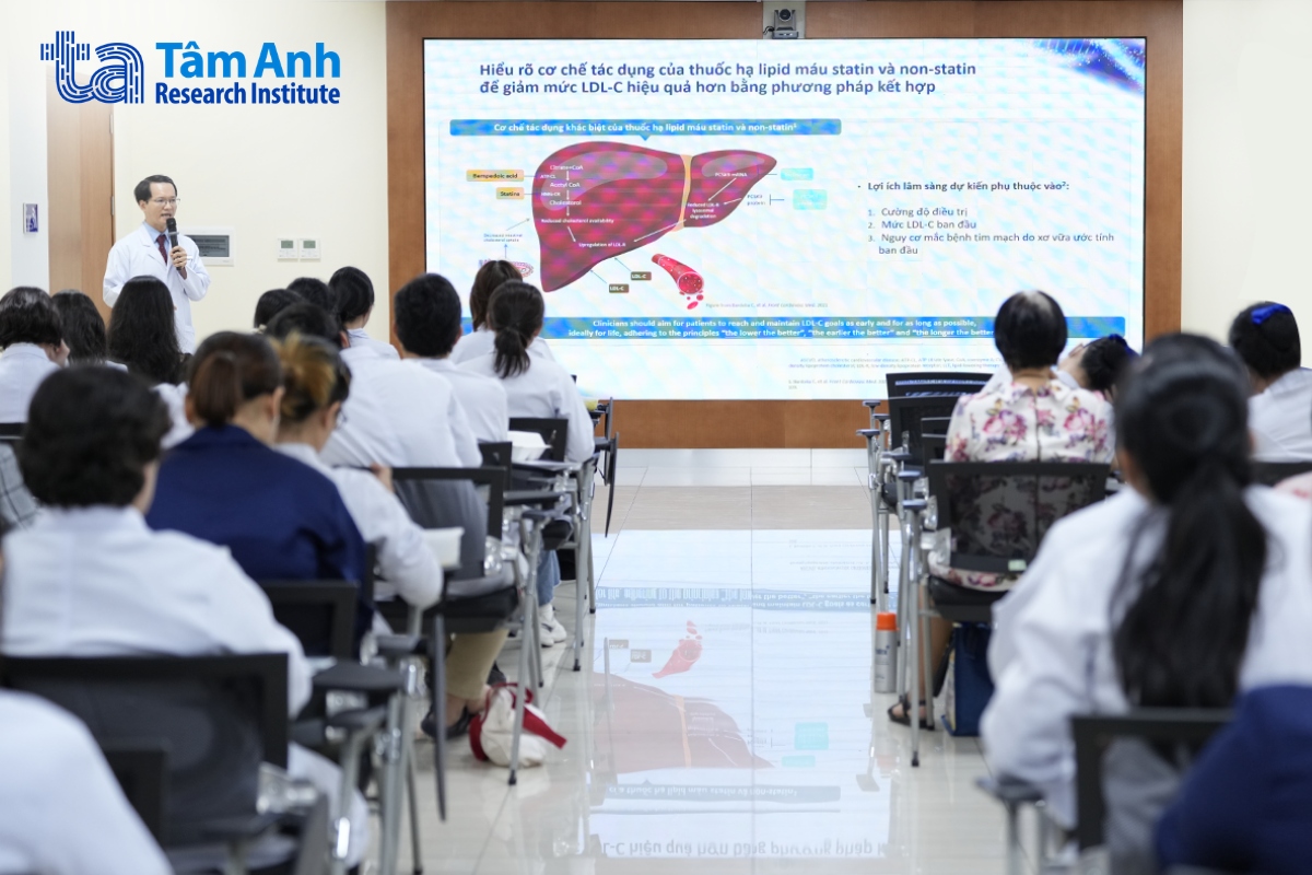 ths.bs.ckii hồ anh tuấn nhấn mạnh vai trò phối hợp thuốc điều trị rối loạn lipid máu