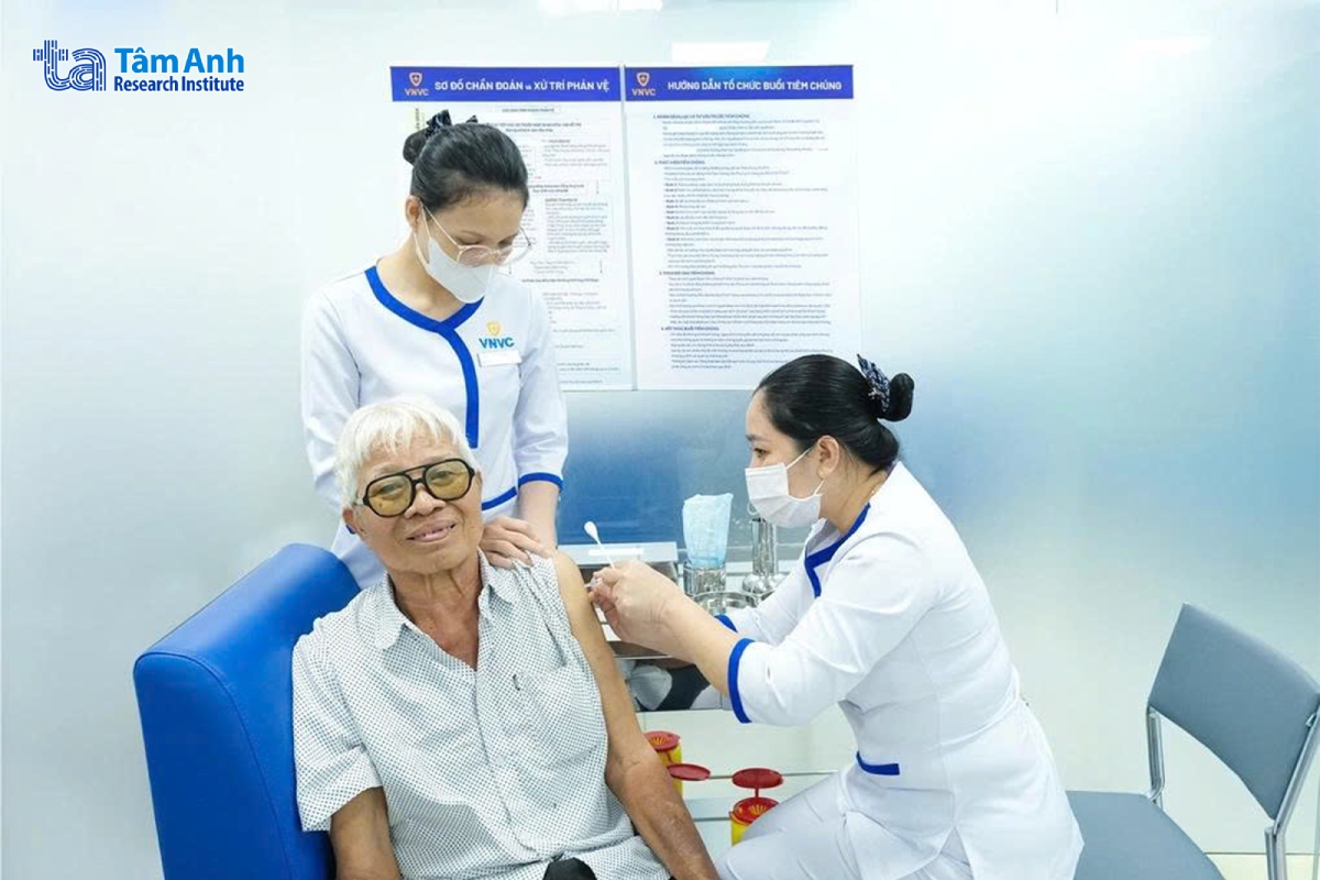 virus thủy đậu có thể nằm lại trong cơ thể nhiều năm, tái hoạt